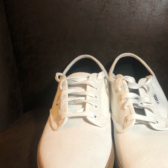 Vans suede white shoes - Picture 3 of 5